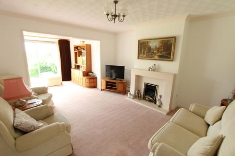 Braeside South Hill, Horndon On The Hill, Stanford-le-hope, SS17 8PJ