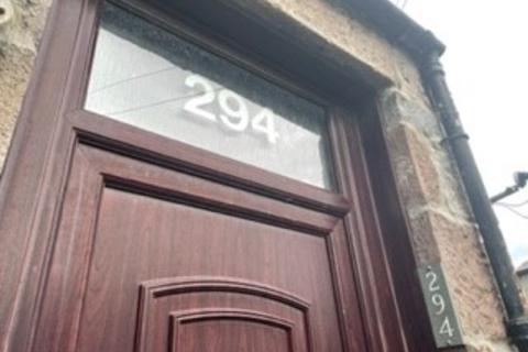5 bedroom flat to rent, Clifton Road, Middlefield, Aberdeen, AB24