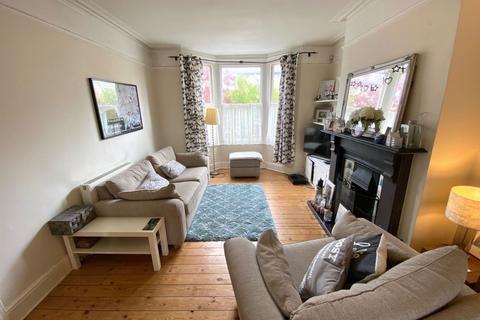 52 Broadway, Northampton, NN1 4SQ