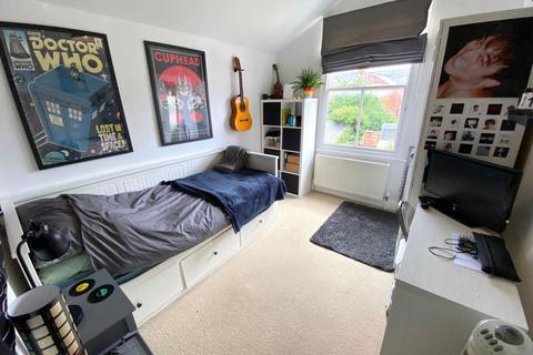 52 Broadway, Northampton, NN1 4SQ