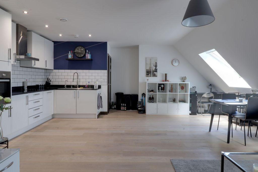 Kitchen/Living/Dining