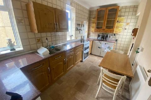 16 Castle Street, Skewen, Neath, SA10 6BY