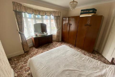 16 Castle Street, Skewen, Neath, SA10 6BY