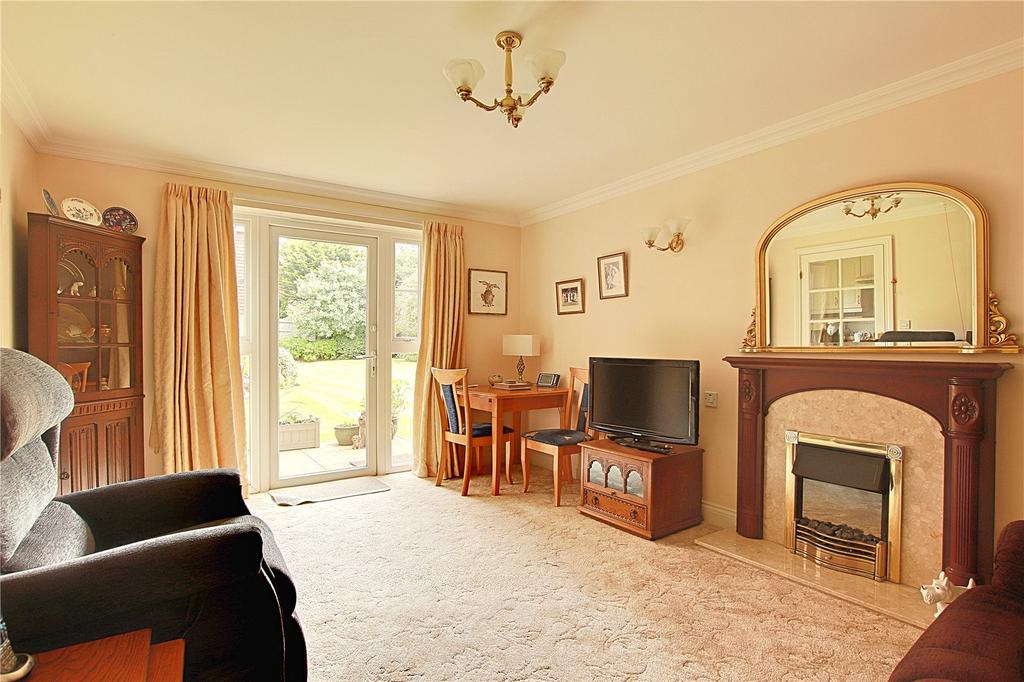 The Street, Rustington... 1 bed retirement property £190,000
