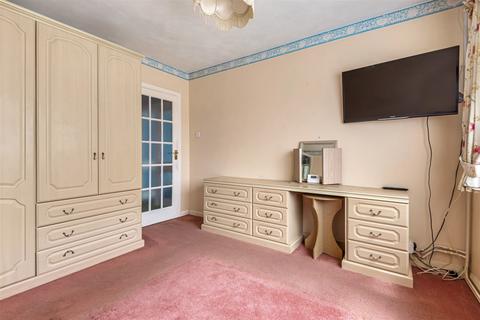 30 Boxgrove Gardens, Bognor Regis, PO21 4BB