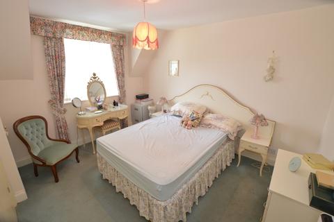 2 bedroom apartment for sale - Manor Court, Moor Road, Leyburn
