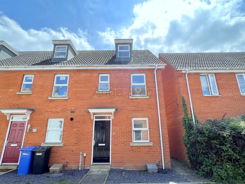 Killick Crescent, Carlton Colville, Lowestoft 3 bed end of terrace house £230,000