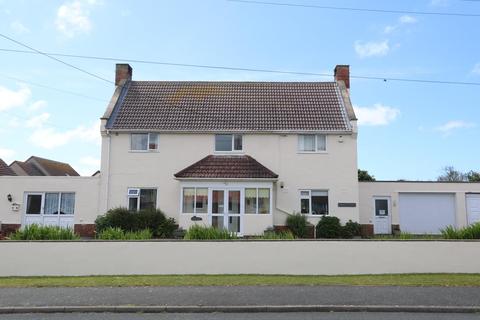 4 bedroom detached house for sale - Morfa Crescent, Tywyn LL36
