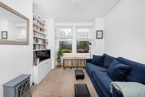 15 Burford Road, London, SE6 4DF