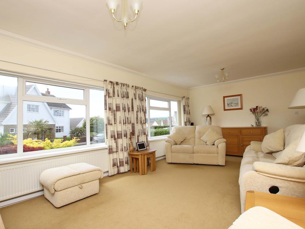 Penywaun, Efail Isaf, CF38 1AY 4 bed detached house £600,000