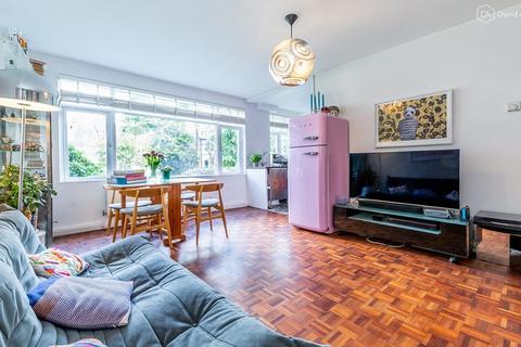 2 bedroom apartment for sale, Crescent Road, Crouch End N8