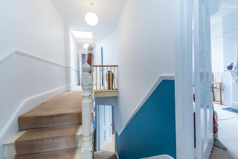 11 Allison Road, London, N8 0AN