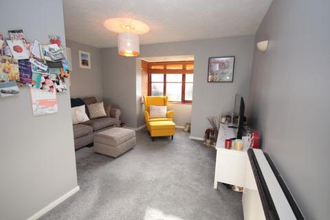 5 Cooper Close, Greenhithe, DA9 9PN