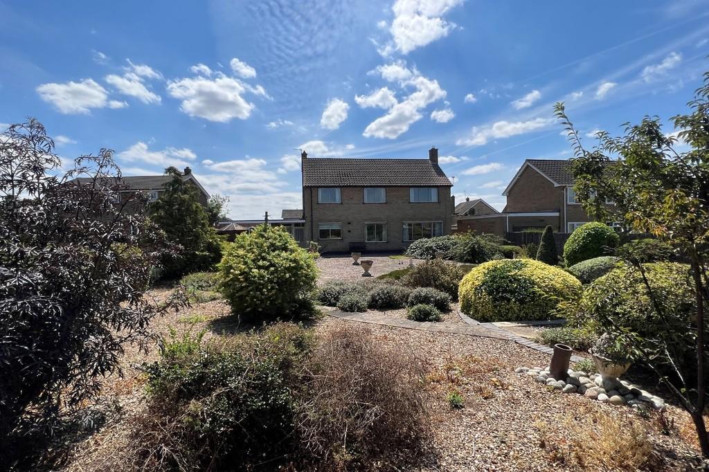 Norfolk Drive, Melton Mowbray 4 bed detached house for sale £499,950