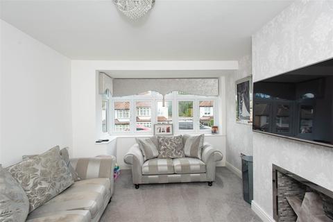 14 Kent Close, Orpington, BR6 7HD