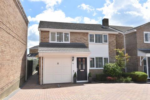 4 bedroom detached house for sale, Gale Moor Avenue, Gomer