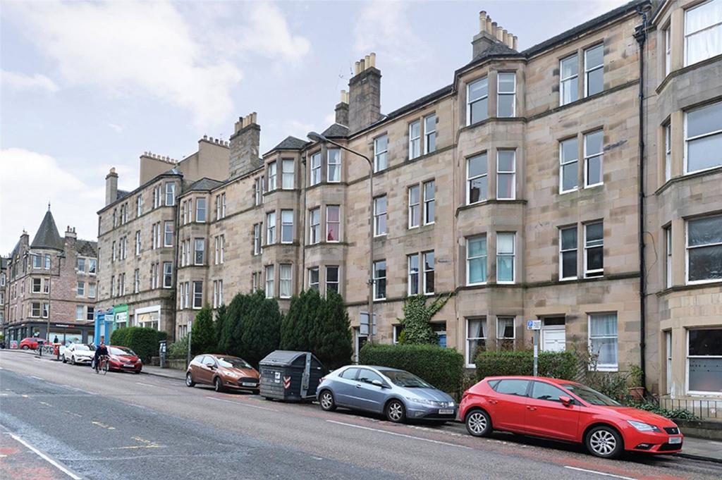 Marchmont - 3 bedroom flat to rent