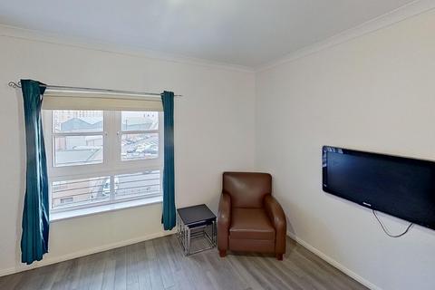 2 bedroom flat to rent, Annandale Street, Edinburgh, EH7