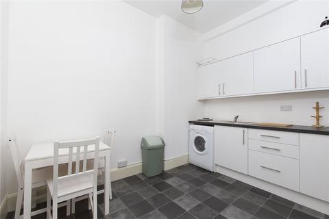 3 bedroom terraced house to rent, Ratcliffe Terrace, Edinburgh, EH9