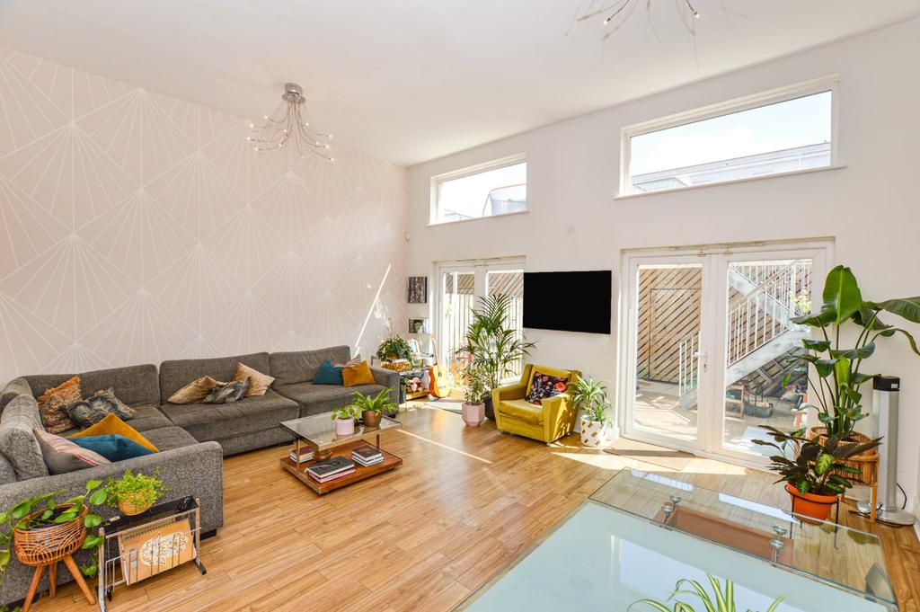 Rigby Street, Salford, Greater Manchester, M7 5 bed house for sale £