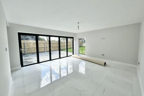 undefined, LOUTH ROAD, NEW WALTHAM