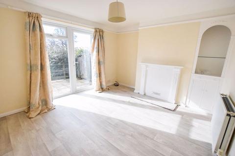 42 Hamilton Avenue, Exeter, EX2 6BQ
