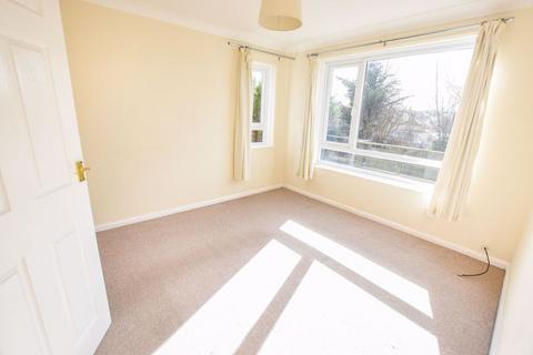42 Hamilton Avenue, Exeter, EX2 6BQ