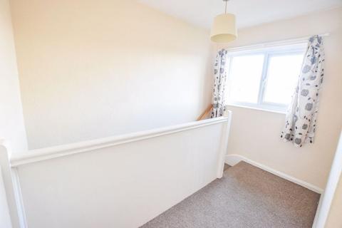 42 Hamilton Avenue, Exeter, EX2 6BQ