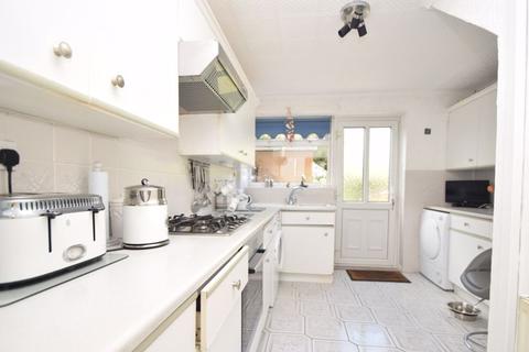 3 Blenheim Close, Walsall, WS4 1RB