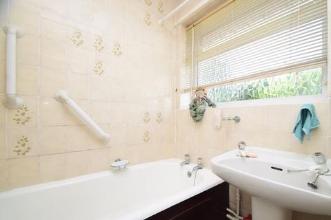 3 Blenheim Close, Walsall, WS4 1RB