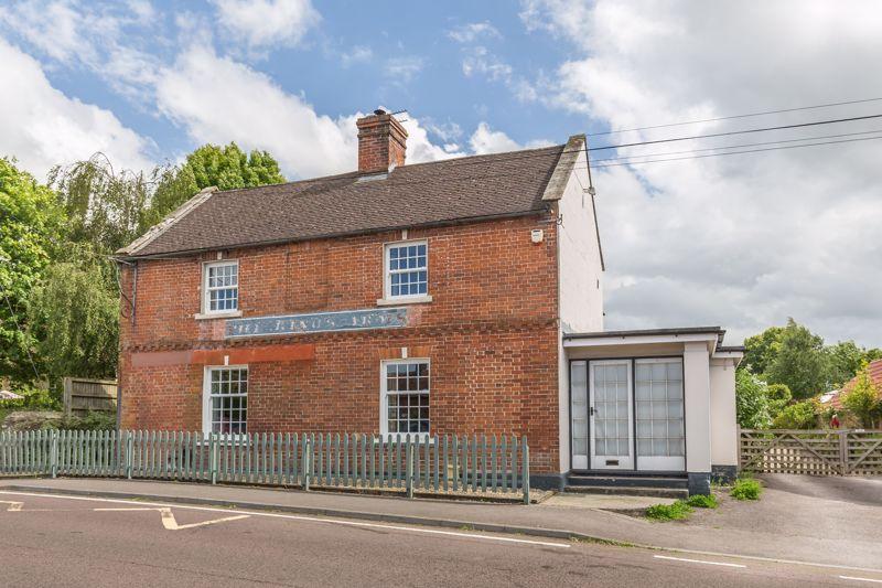 High Street, Dilton Marsh 4 bed detached house £775,000