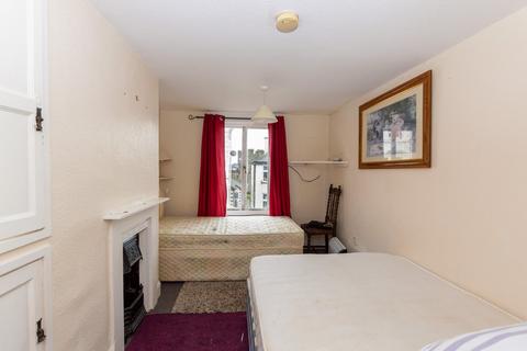 undefined, High Street, Caernarfon, Gwynedd, LL55