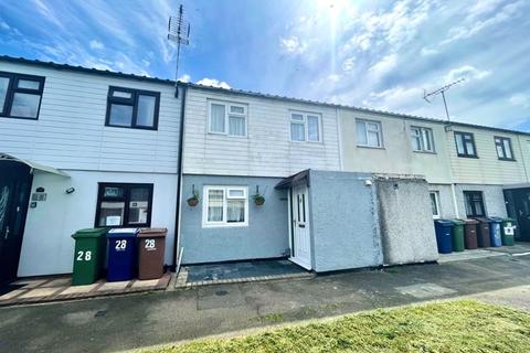 30 Larkspur Close, South Ockendon, RM15 6JG