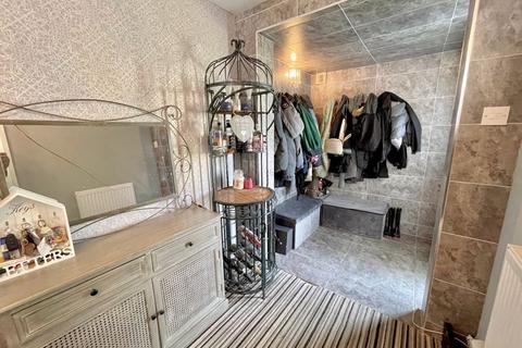 30 Larkspur Close, South Ockendon, RM15 6JG