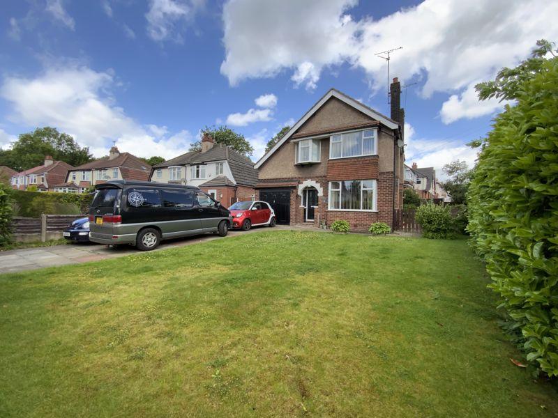 Valley Road, Bredbury, Stockport, SK6 4 bed detached house £400,000