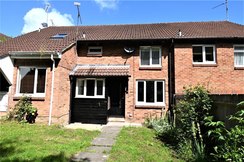 Van Dyck Close, Basingstoke... 1 bed terraced house £850 pcm (£196 pw)