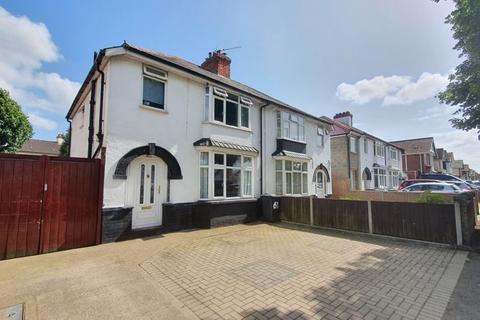 61 Finlay Road, Gloucester, GL4 6TW