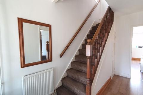 61 Finlay Road, Gloucester, GL4 6TW