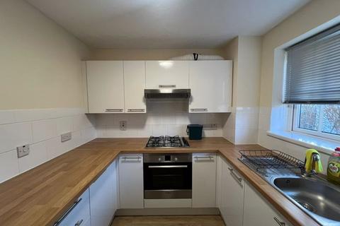 2 bedroom terraced house to rent, Bakers Ground, Bristol