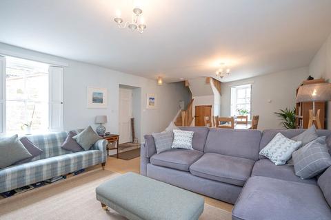 3 bedroom semi-detached house for sale - Castlegate, Berwick-upon-Tweed