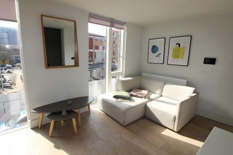 1 bedroom apartment to rent, Bentinck Street