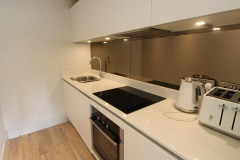 1 bedroom apartment to rent, Bentinck Street