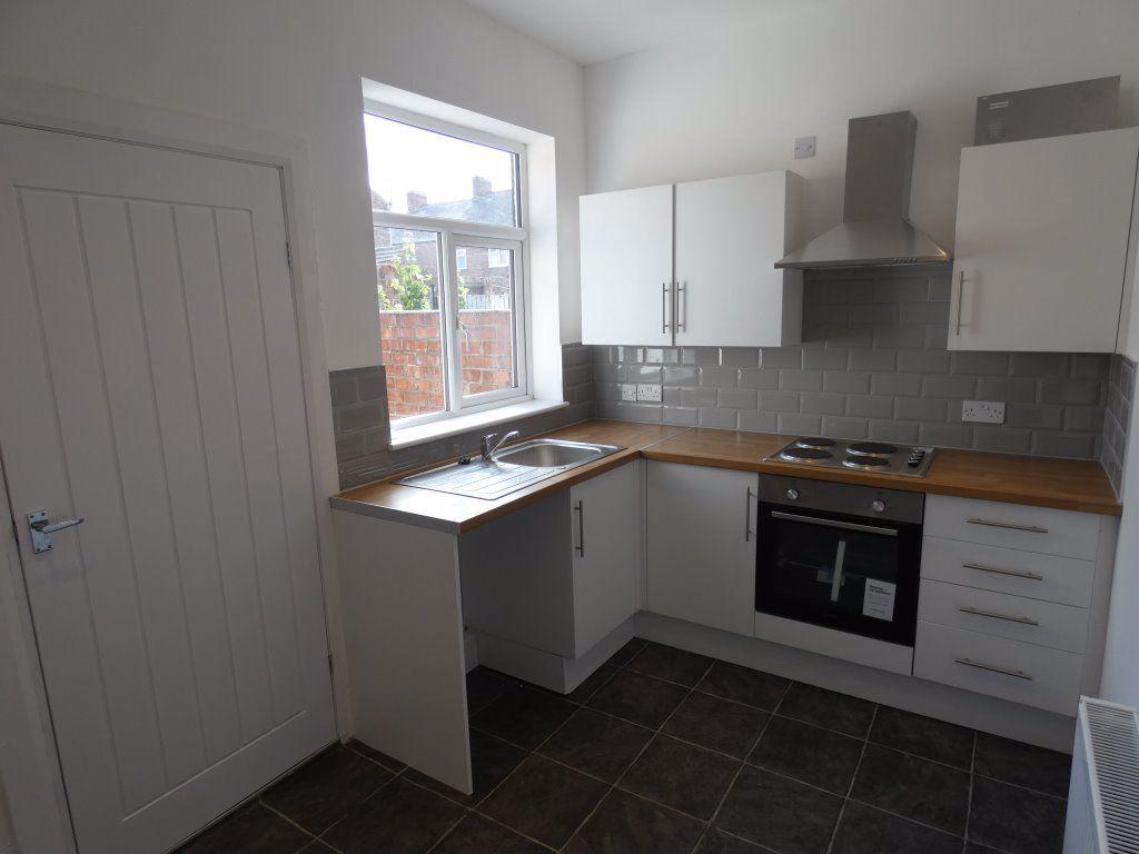 Stewart Street, Darlington 2 bed terraced house - £525 pcm (£121 pw)