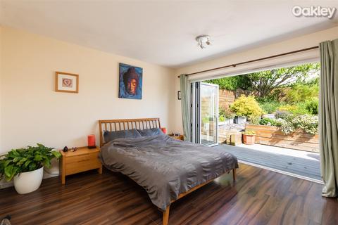 4 bedroom detached bungalow for sale - Rodmell Avenue, Saltdean, Brighton