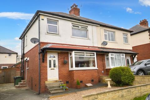 3 bedroom semi-detached house for sale, Barfield Avenue, Yeadon, Leeds, West Yorkshire