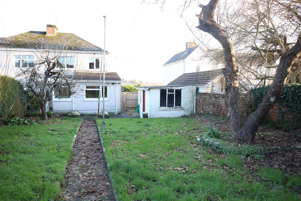 Havard Road, Llanelli 3 bed semidetached house £155,000