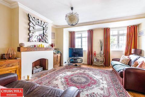 60 Wellesley Road, London, E11 2HF