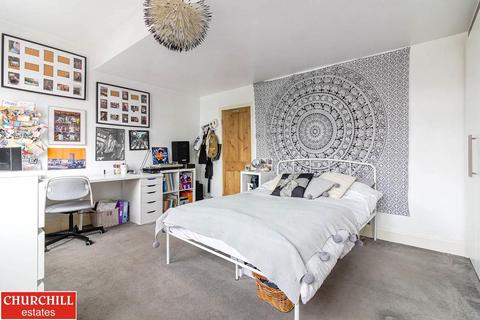 60 Wellesley Road, London, E11 2HF