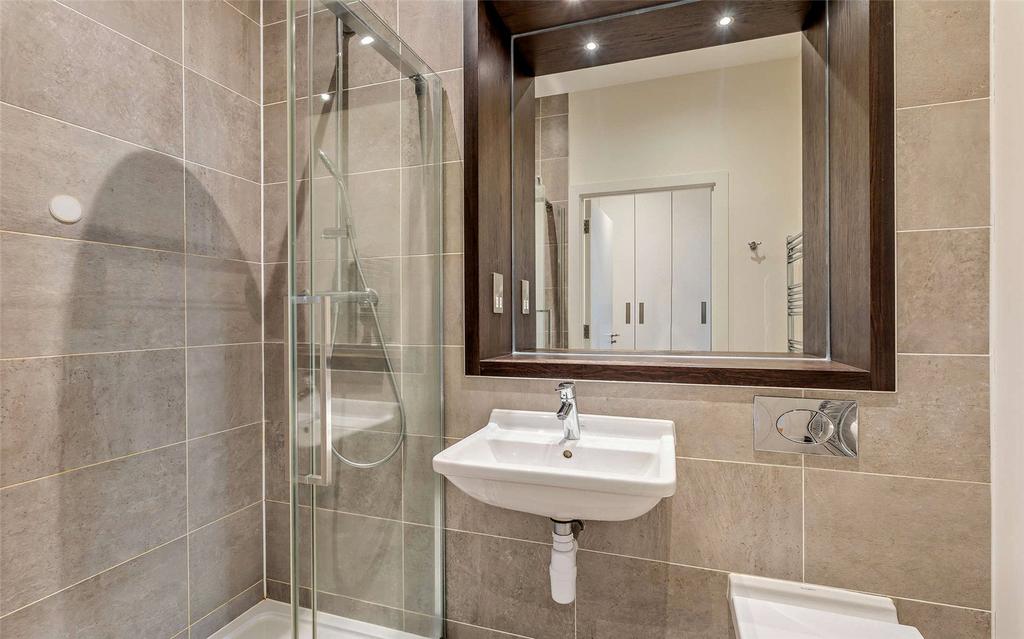 Ensuite