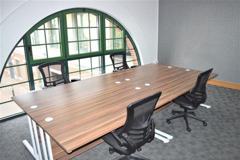 Serviced office to rent - Bourne Court, Southend Road, Woodford Green